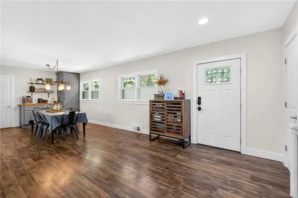 $849,900 | 5500 Sherrell Drive, Atlanta, GA 30342