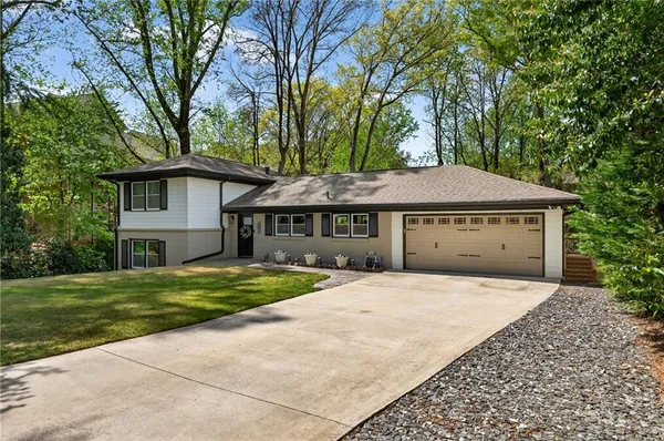 $849,900 | 5500 Sherrell Drive, Atlanta, GA 30342