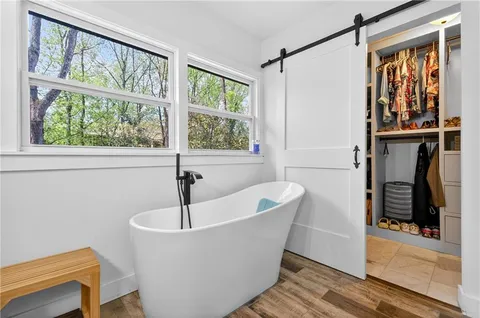 $849,900 | 5500 Sherrell Drive, Atlanta, GA 30342