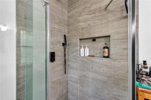 $849,900 | 5500 Sherrell Drive, Atlanta, GA 30342