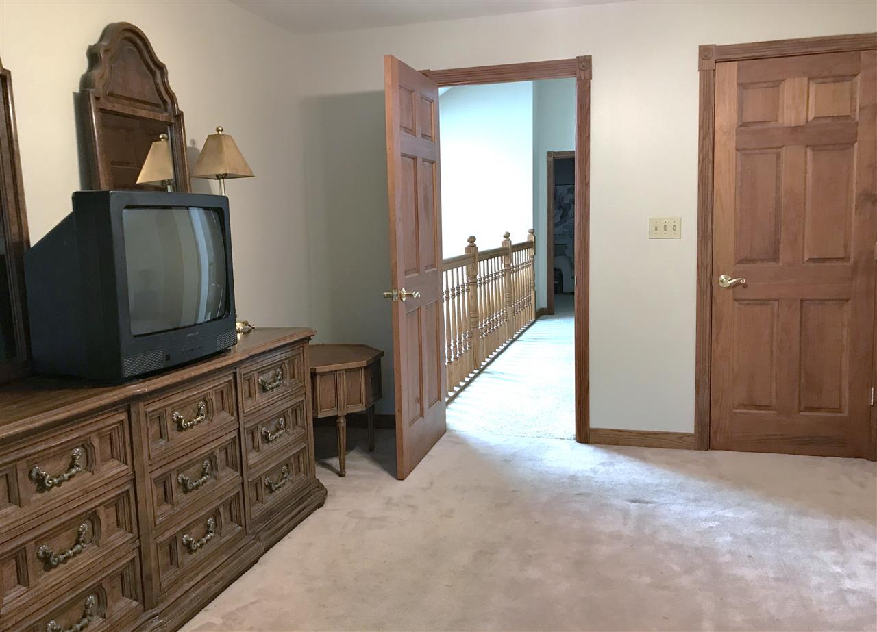 2101 South Sievers Road Vincennes, IN 47591 - Photo 22 of 36 Gallery Image 22