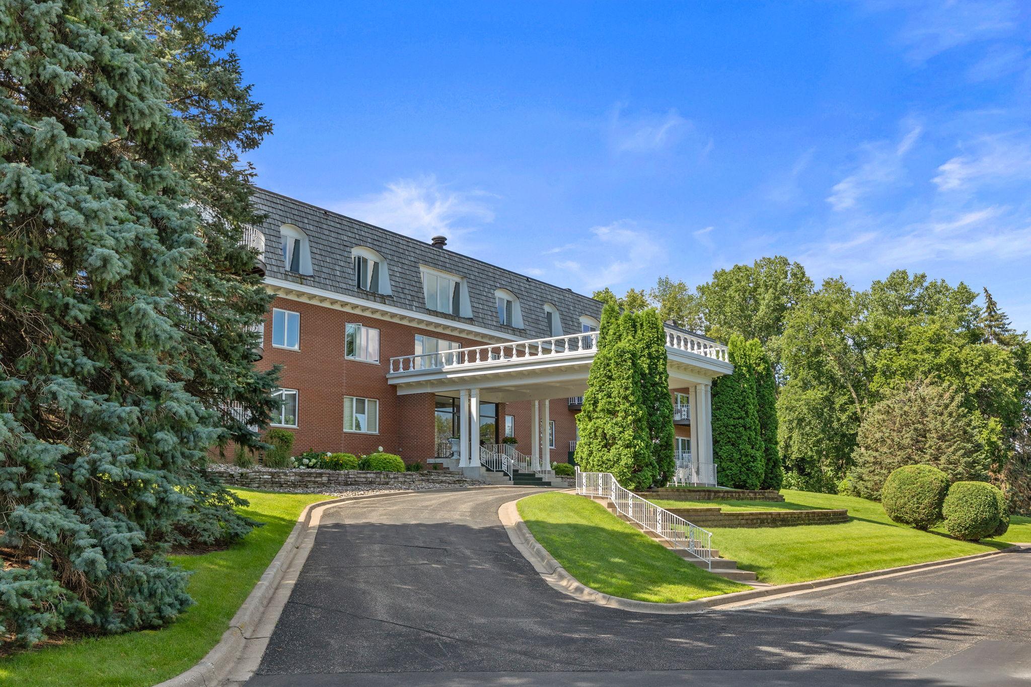 8651 Basswood Road, Unit 302 Eden Prairie, MN 55344 - Photo 1 of 38