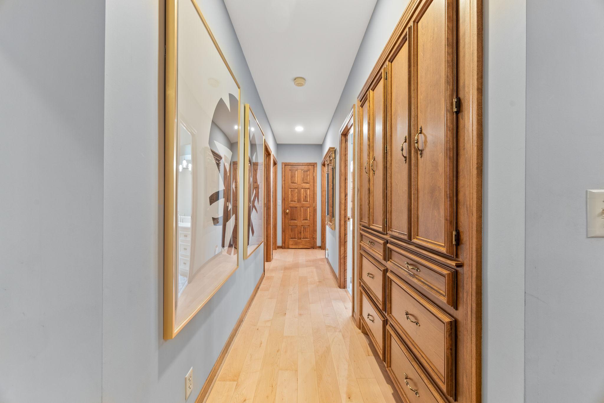 8651 Basswood Road, Unit 302 Eden Prairie, MN 55344 - Photo 21 of 38