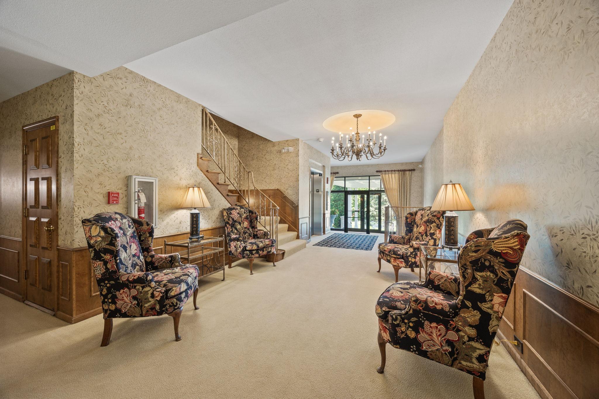 8651 Basswood Road, Unit 302 Eden Prairie, MN 55344 - Photo 37 of 38