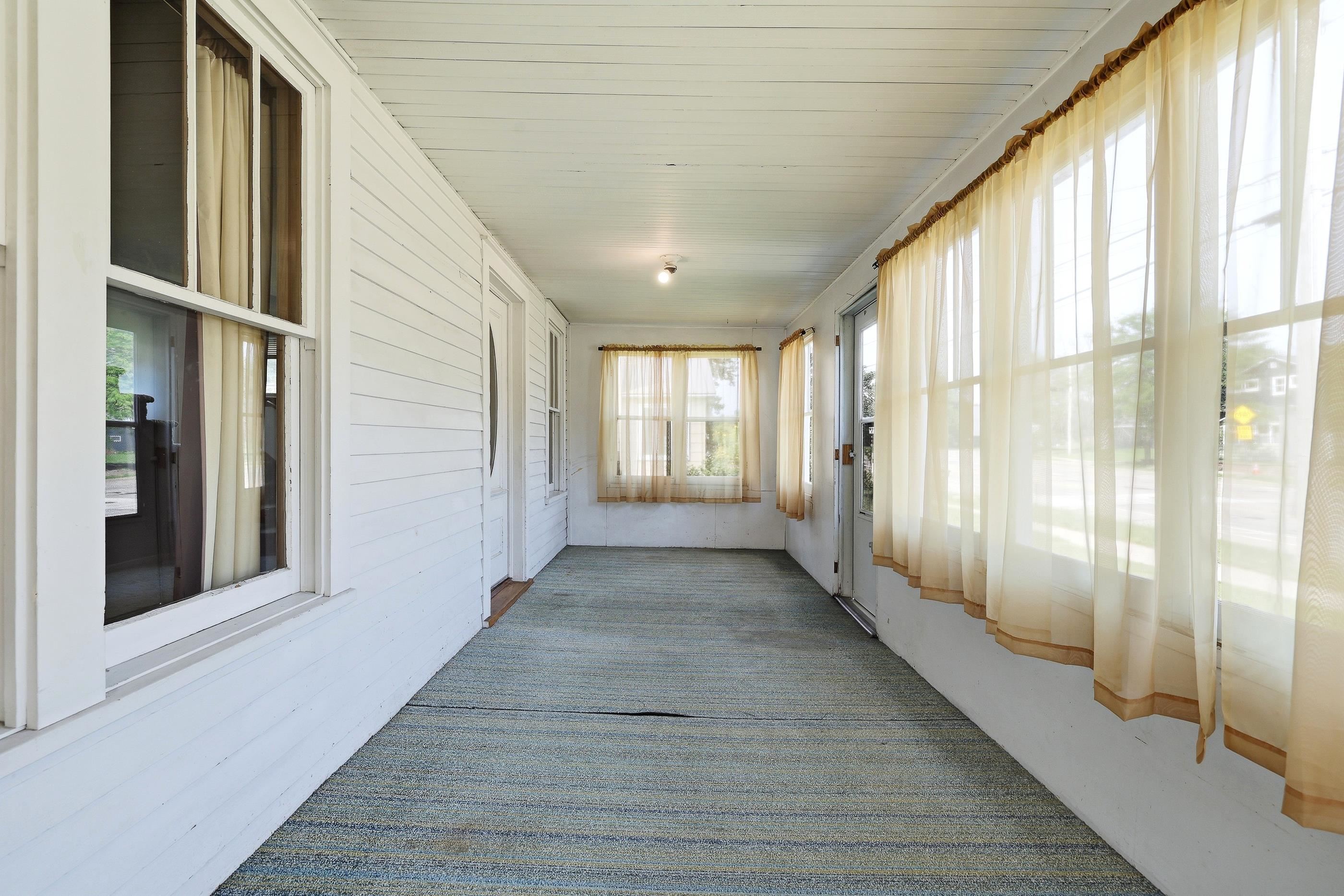 449 West Clark Street Stevens Point, WI 54481 - Photo 5 of 52
