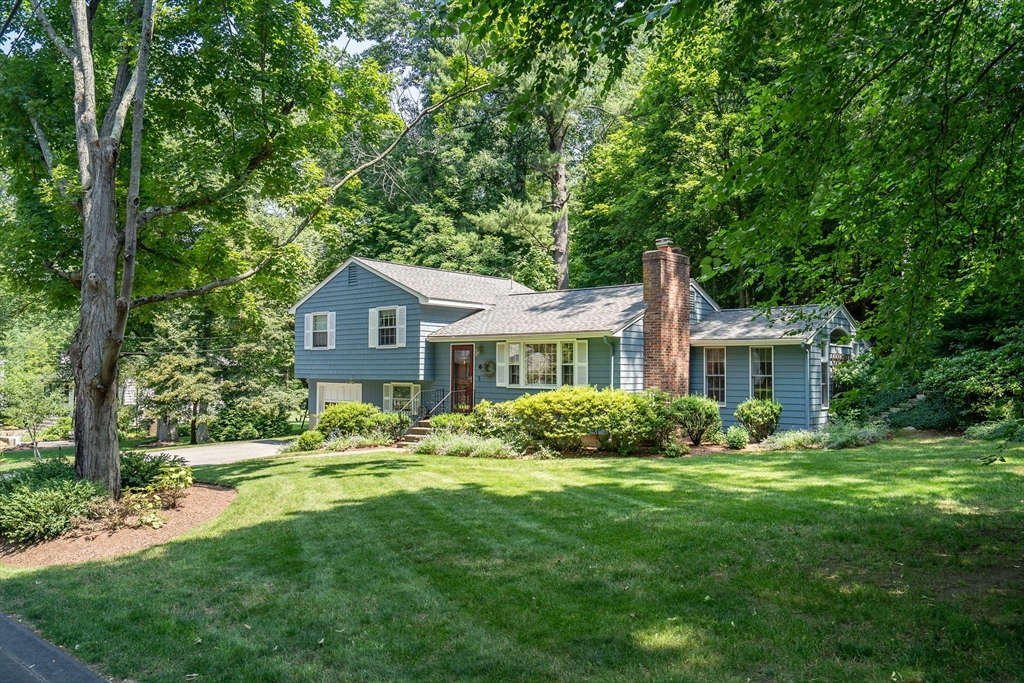 21 Constitution Road Lexington, MA 02421 - Photo 1 of 42