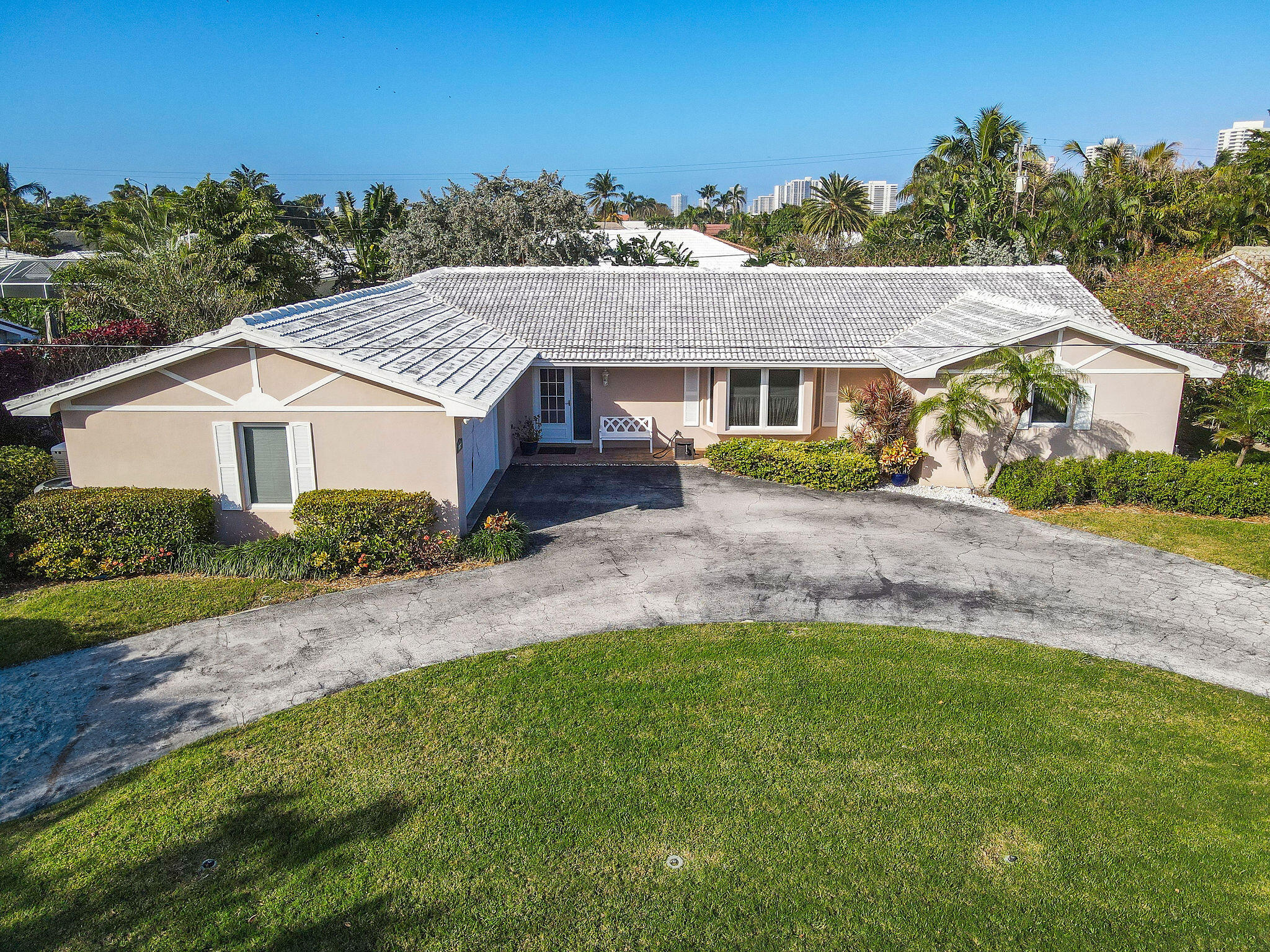 1190 Dolphin Road Riviera Beach, FL 33404 - Photo 1 of 16 Front / Arial Photo