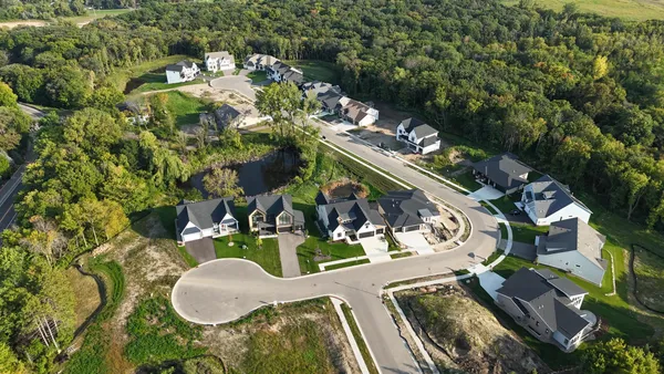 $1,236,384 | 713 Ensconced Way, Chaska, MN 55318