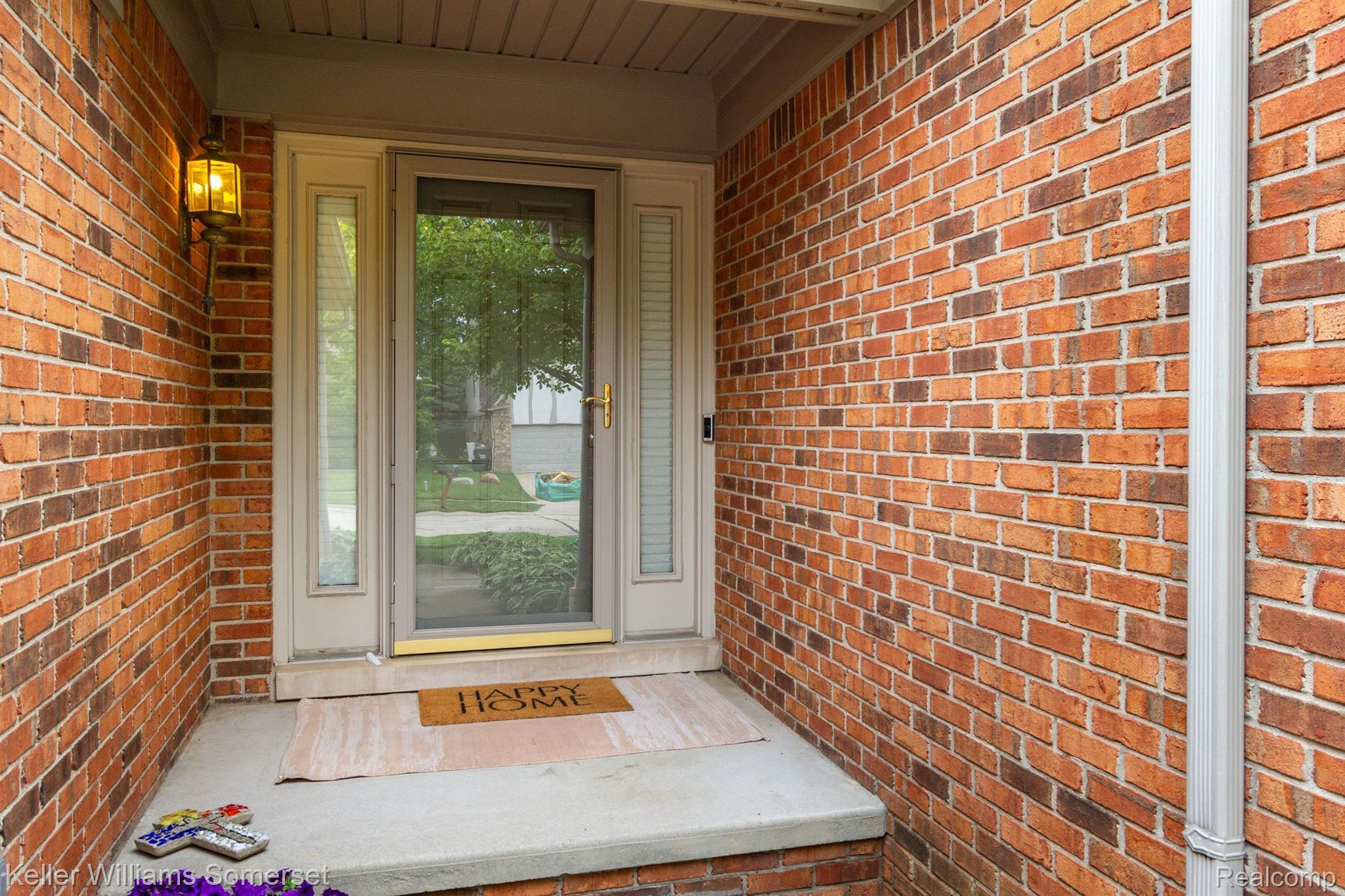 3137 Courtfield Drive Rochester, MI 48309 - Photo 16 of 60 Gallery Image 16
