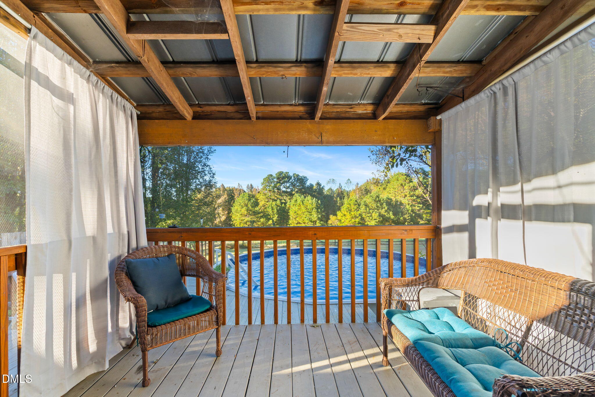 3900 Dabney Road Henderson, NC 27537 - Photo 31 of 35 a balcony with furniture