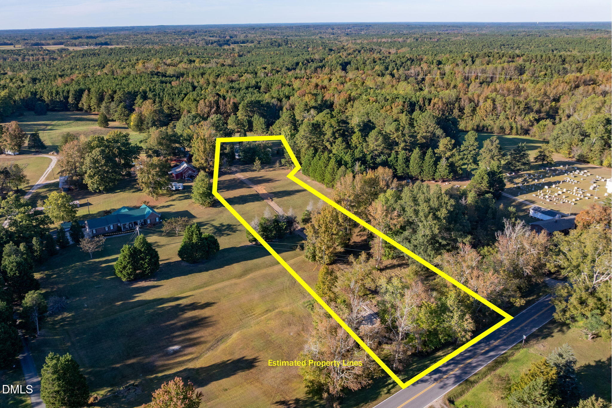 3900 Dabney Road Henderson, NC 27537 - Photo 32 of 35 a view of a tennis court