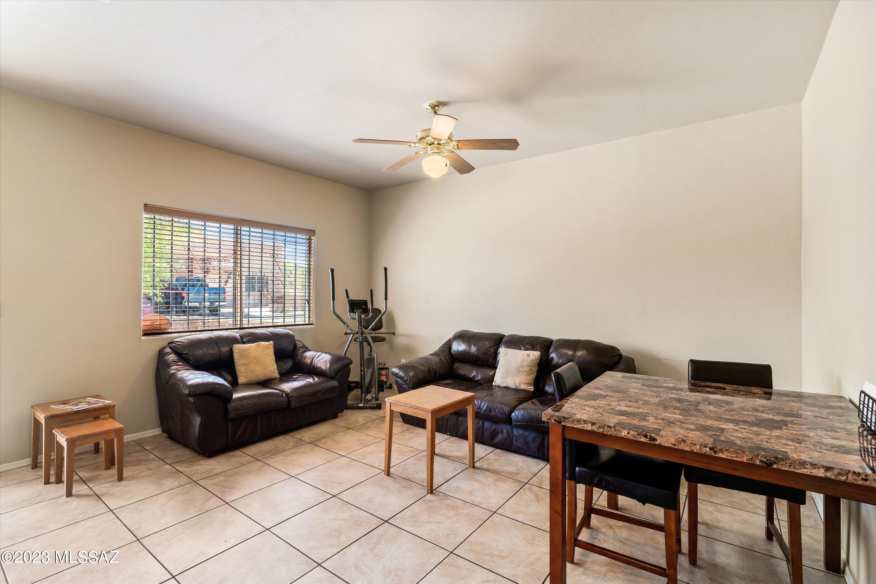3534 South Mission Road, Unit 1 Tucson, AZ 85713 - Photo 7 of 40
