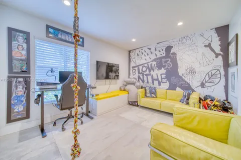 $2,500,000 | 9737 Southwest 98th Street, Miami, FL 33176
