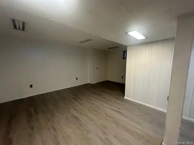 $4,800 | 103 Wayne Street, Jericho, NY 11753