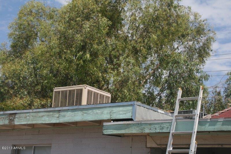 4001 West Thunderbird Road Phoenix, AZ 85053 - Photo 11 of 25 damageevap2