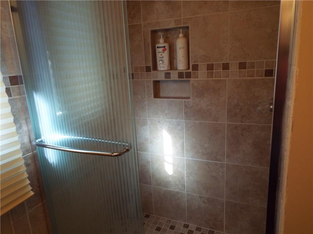8533 Winding Ridge Road Indianapolis, IN 46217 - Photo 21 of 39 Gallery Image 21