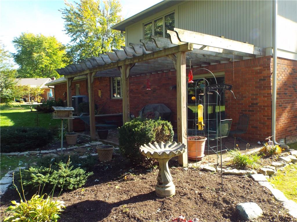 8533 Winding Ridge Road Indianapolis, IN 46217 - Photo 31 of 39 Gallery Image 31