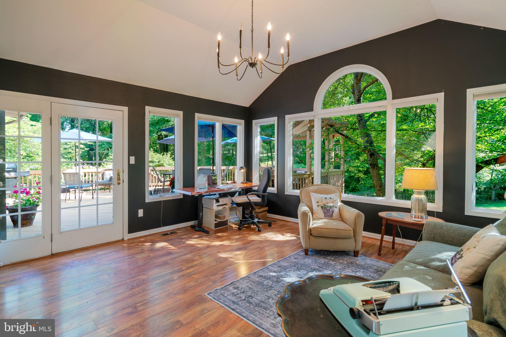 1308 Aldbury Way Reston, VA 20194 - Photo 23 of 84