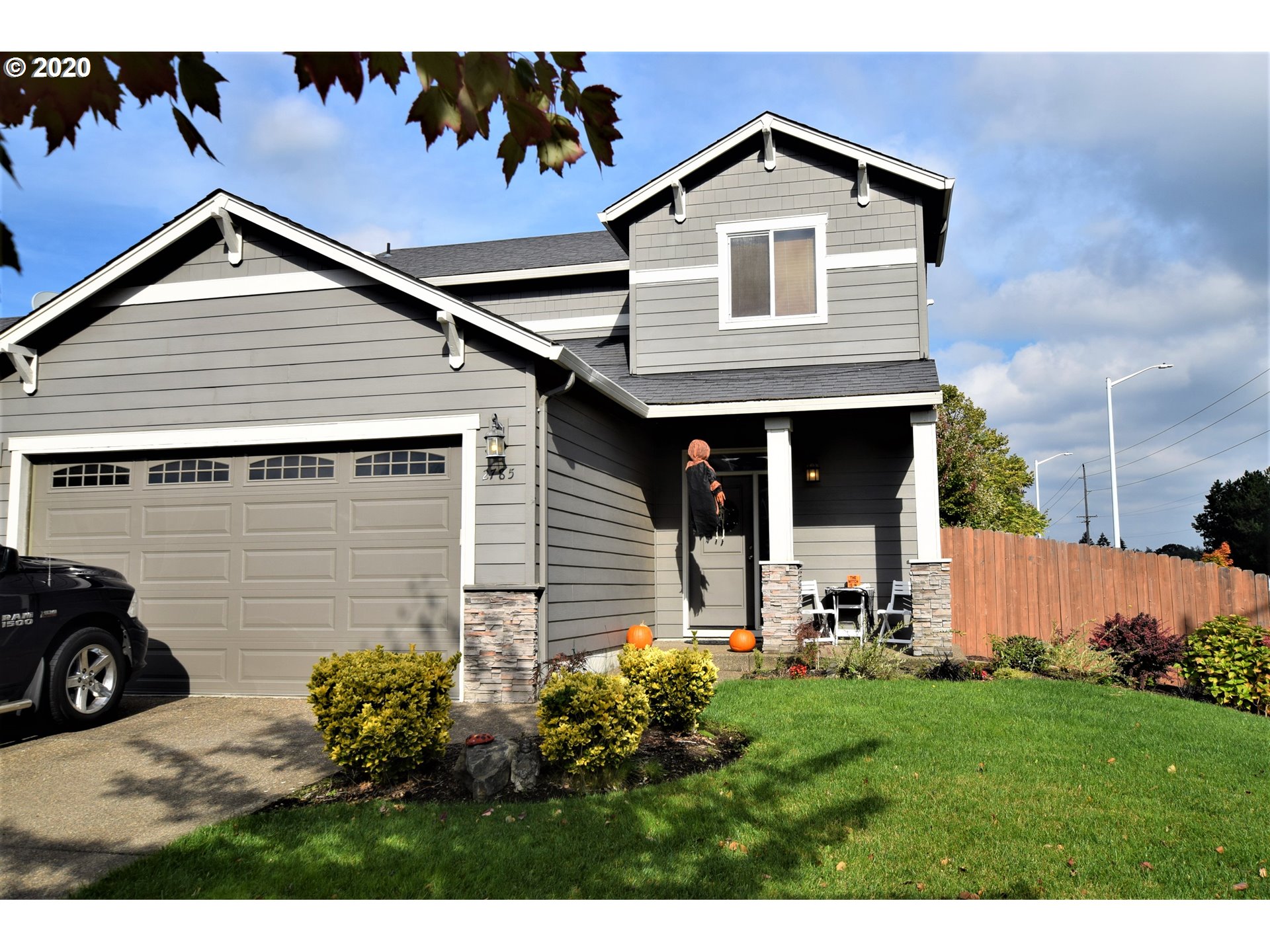 2785 Baines Boulevard Hubbard, OR 97032 - Photo 2 of 31