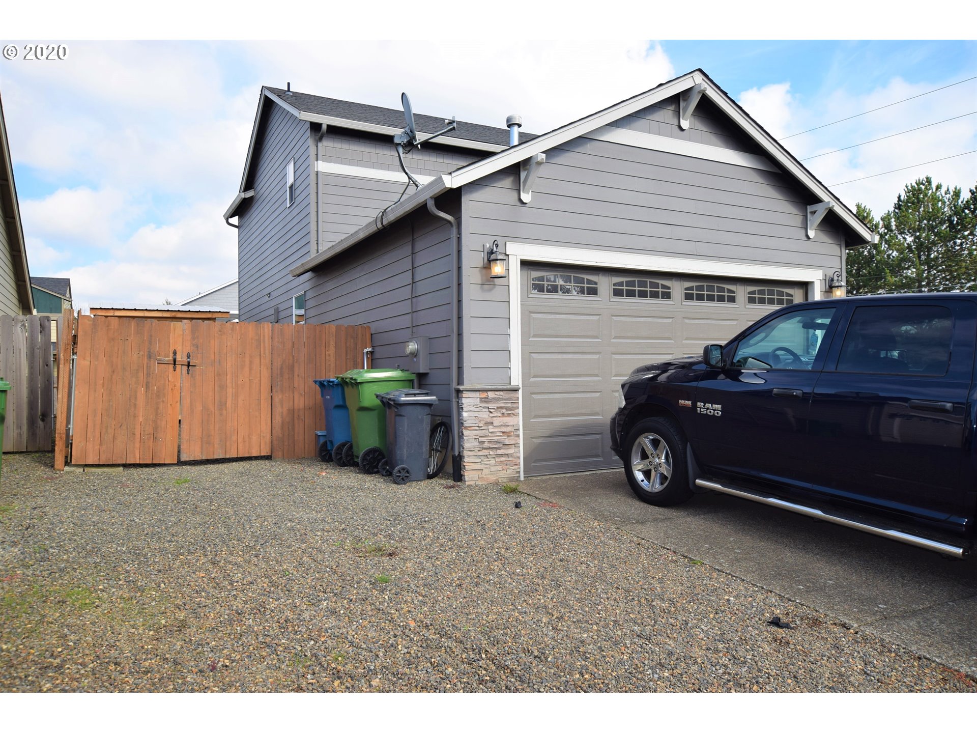 2785 Baines Boulevard Hubbard, OR 97032 - Photo 28 of 31