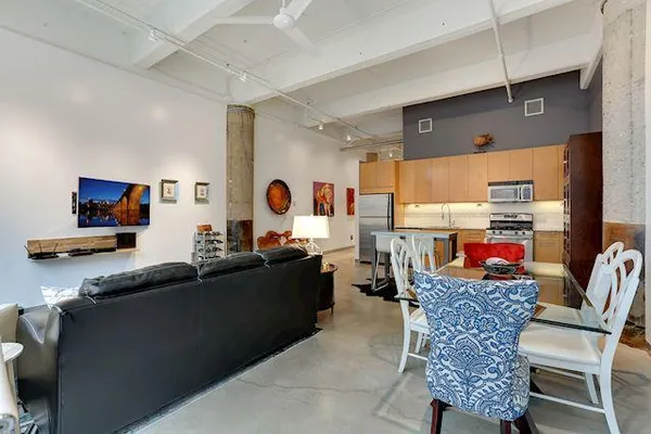 $2,495 | 700 North Washington Avenue, Unit 326, Minneapolis, MN 55401