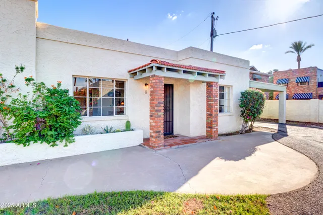 $343,500 | 385 East Coronado Road, Unit 6, Phoenix, AZ 85004