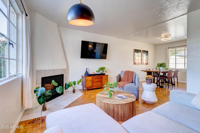 $343,500 | 385 East Coronado Road, Unit 6, Phoenix, AZ 85004