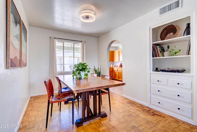 $343,500 | 385 East Coronado Road, Unit 6, Phoenix, AZ 85004