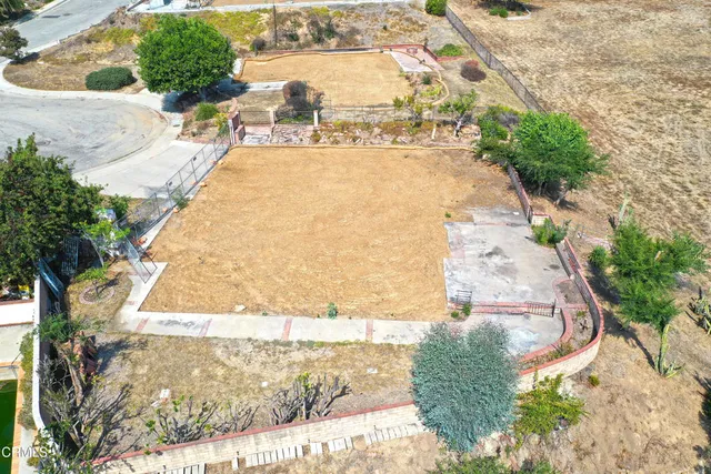 a view of outdoor space