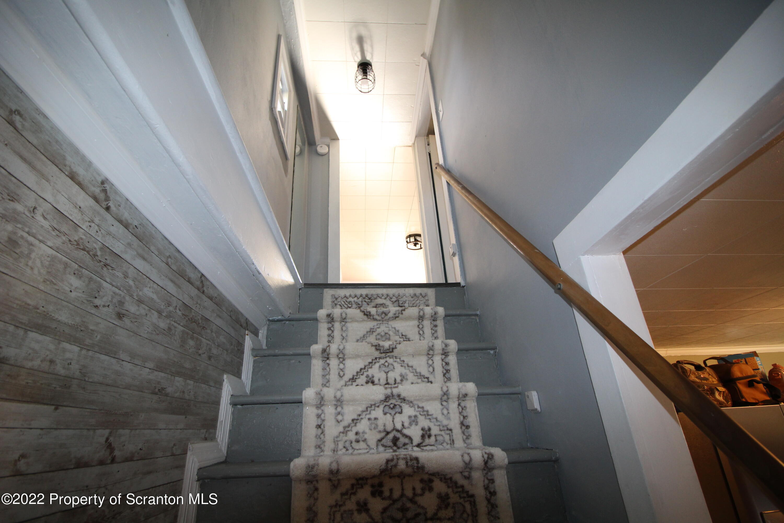 4001 Quicktown Road Moscow, PA 18444 - Photo 17 of 24 a view of entryway