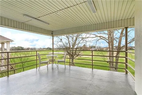 $490,000 | 1320 Lake Louise Drive, Gretna, LA 70056