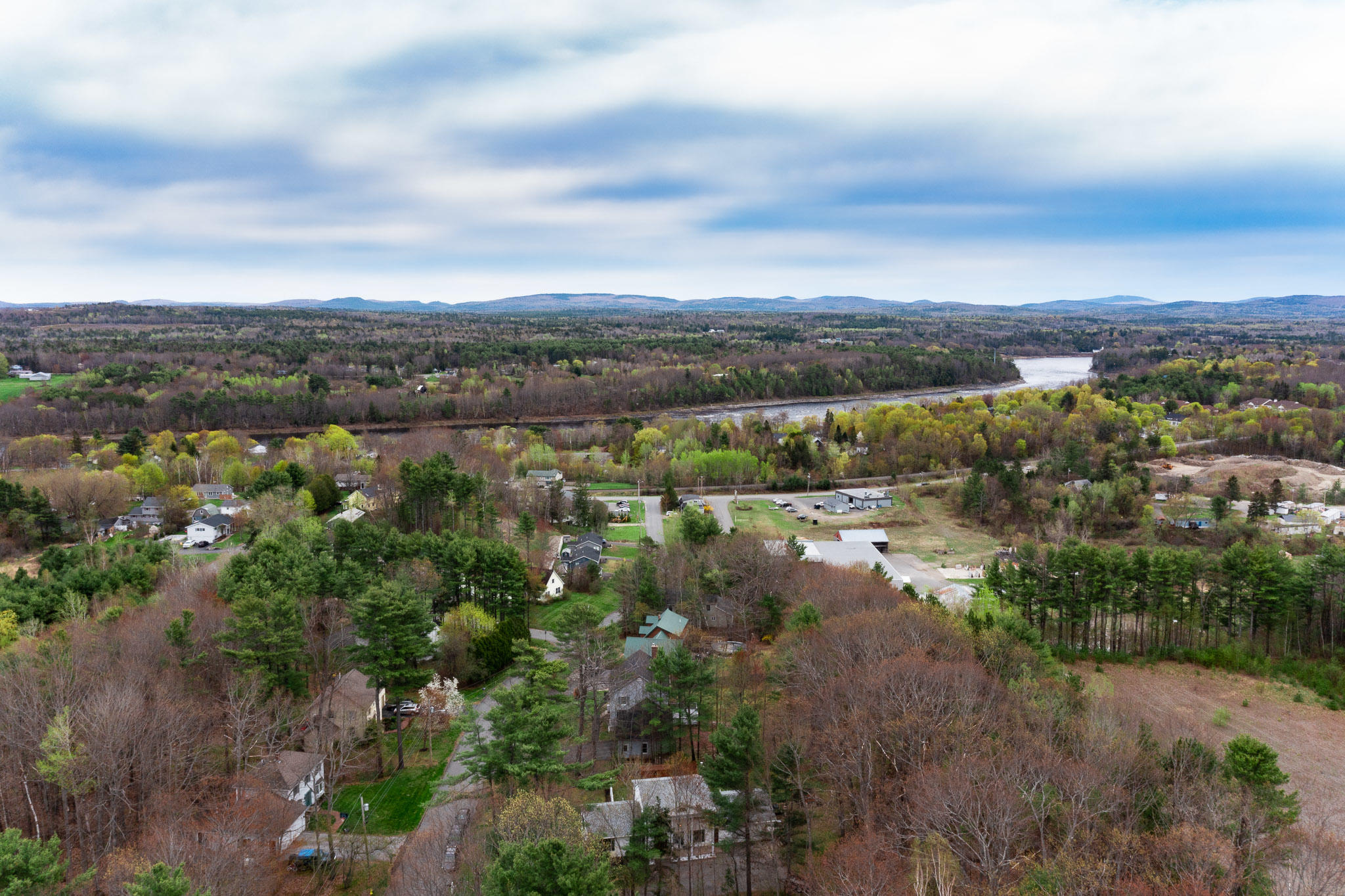 105 Ridgeview Drive Bangor, ME 04401 - Photo 5 of 50 05