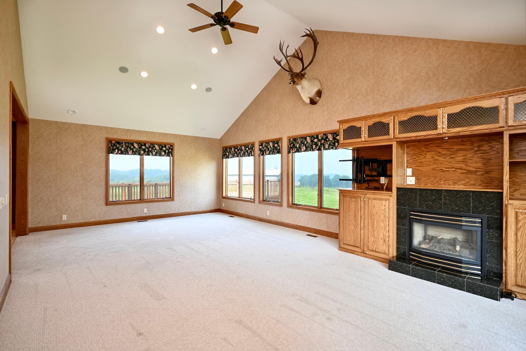 22189 Garvin Heights Road Winona, MN 55987 - Photo 17 of 67 Gallery Image 17