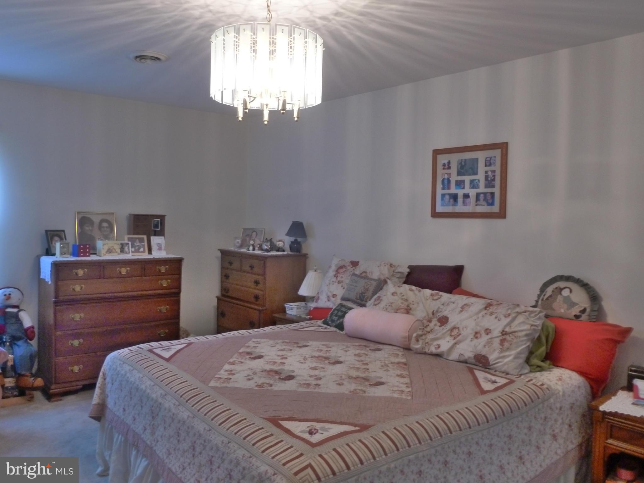 3565 Hunting Creek Road Huntingtown, MD 20639 - Photo 12 of 30 Bedroom (Master)
