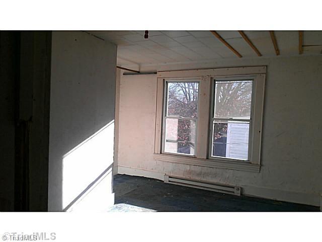 503 Cable Street High Point, NC 27260 - Photo 7 of 8 3rd Bedroom.