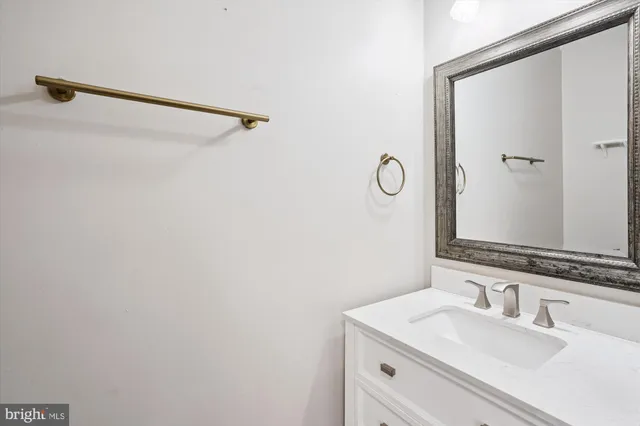 $2,650 | 7410 Langholm Way, Manassas, VA 20109