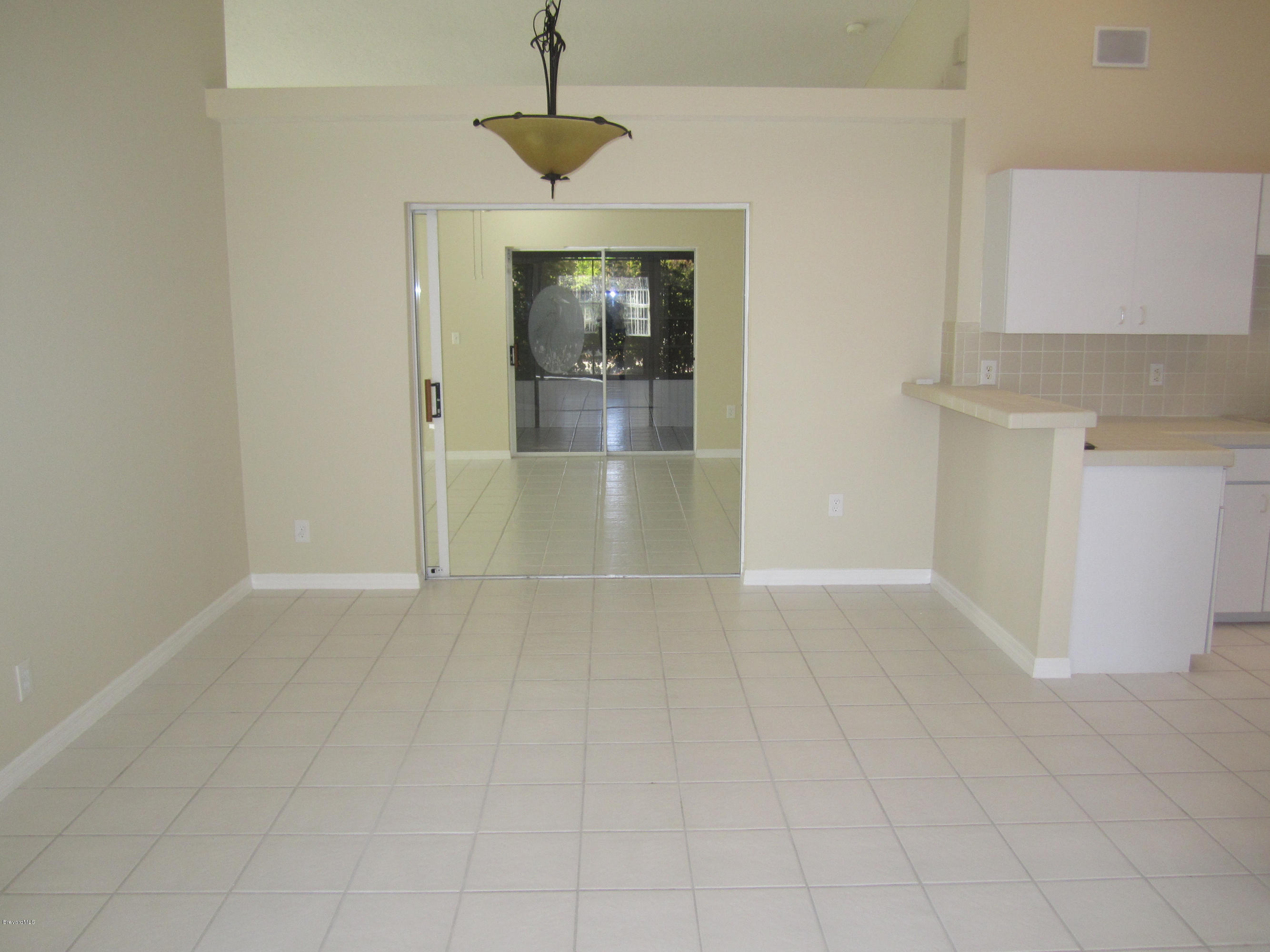 293 Abello Road Southeast Palm Bay, FL 32909 - Photo 5 of 15 Dining Area