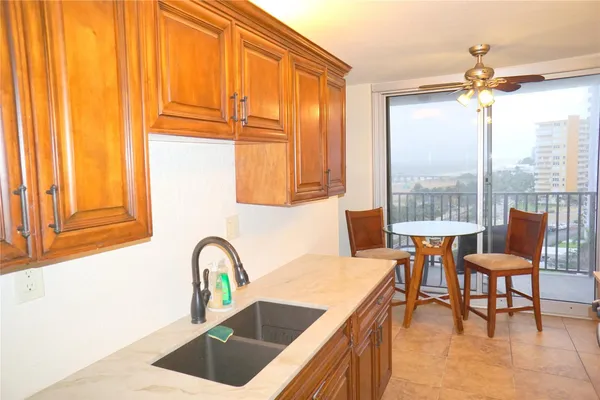 $3,500 | 525 North Ocean Boulevard, Unit 1025, Pompano Beach, FL 33062