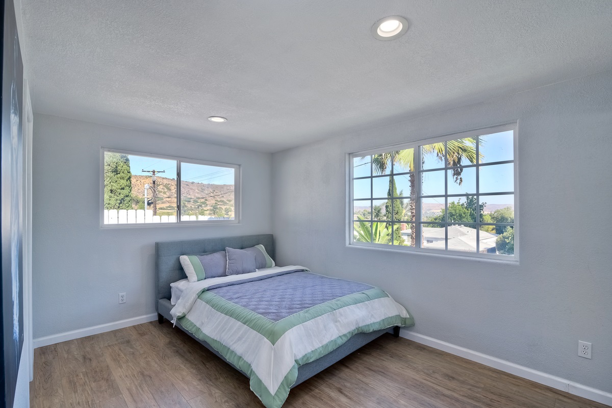 9175 Fanita Rancho Road Santee, CA 92071 - Photo 12 of 25 Gallery Image 12
