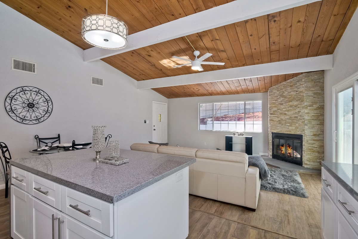 9175 Fanita Rancho Road Santee, CA 92071 - Photo 14 of 25 Gallery Image 14