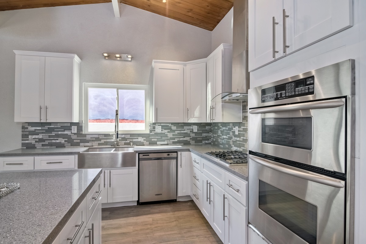 9175 Fanita Rancho Road Santee, CA 92071 - Photo 10 of 25 Gallery Image 10