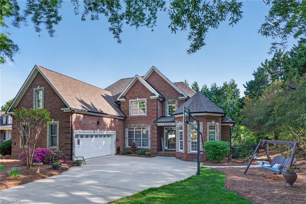2304 Faircloth Way High Point, NC 27265 - Photo 2 of 50