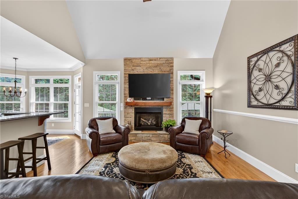 2304 Faircloth Way High Point, NC 27265 - Photo 7 of 50