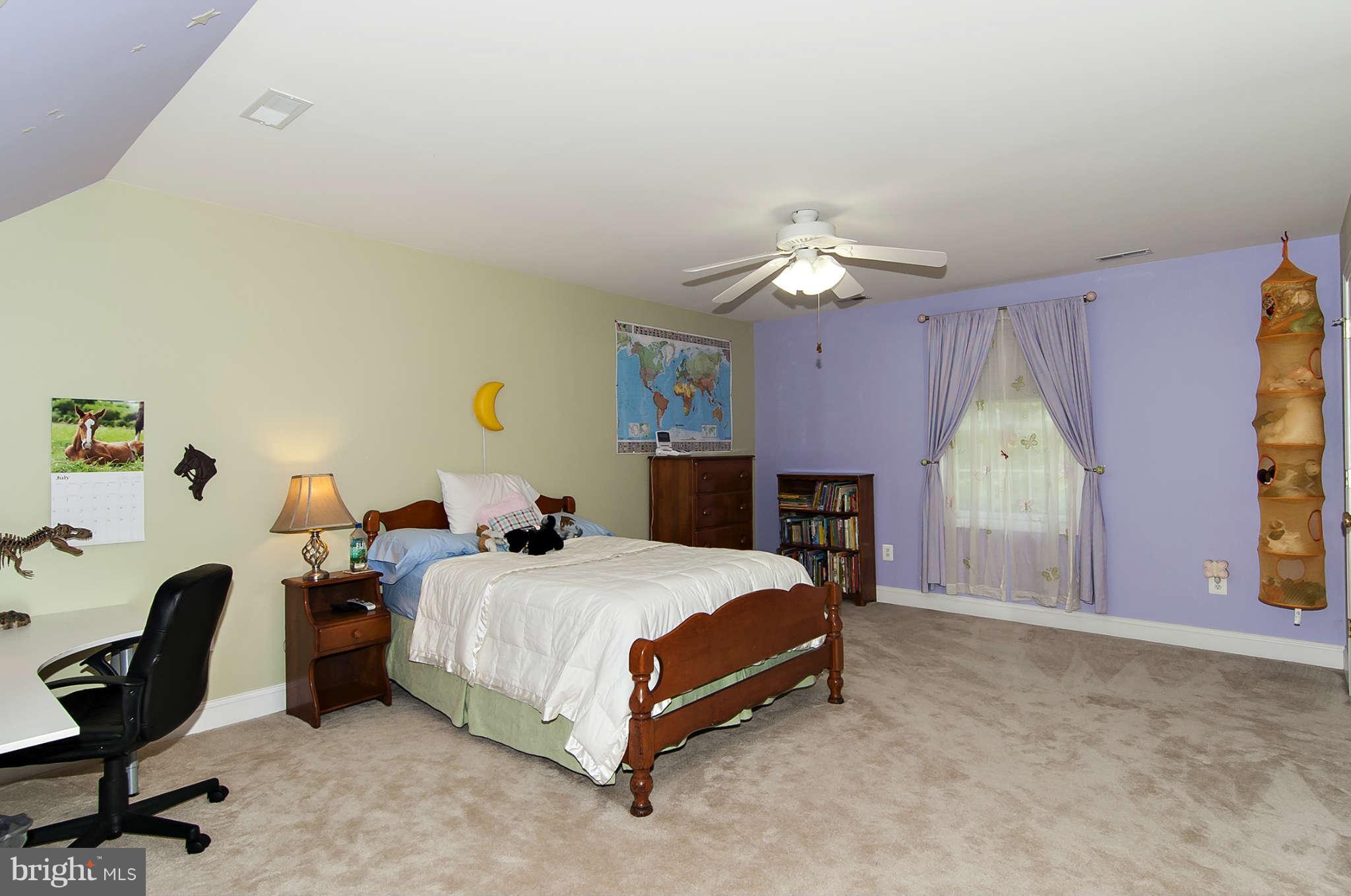 5316 Hoffmanville Road Manchester, MD 21102 - Photo 16 of 25 Bedroom