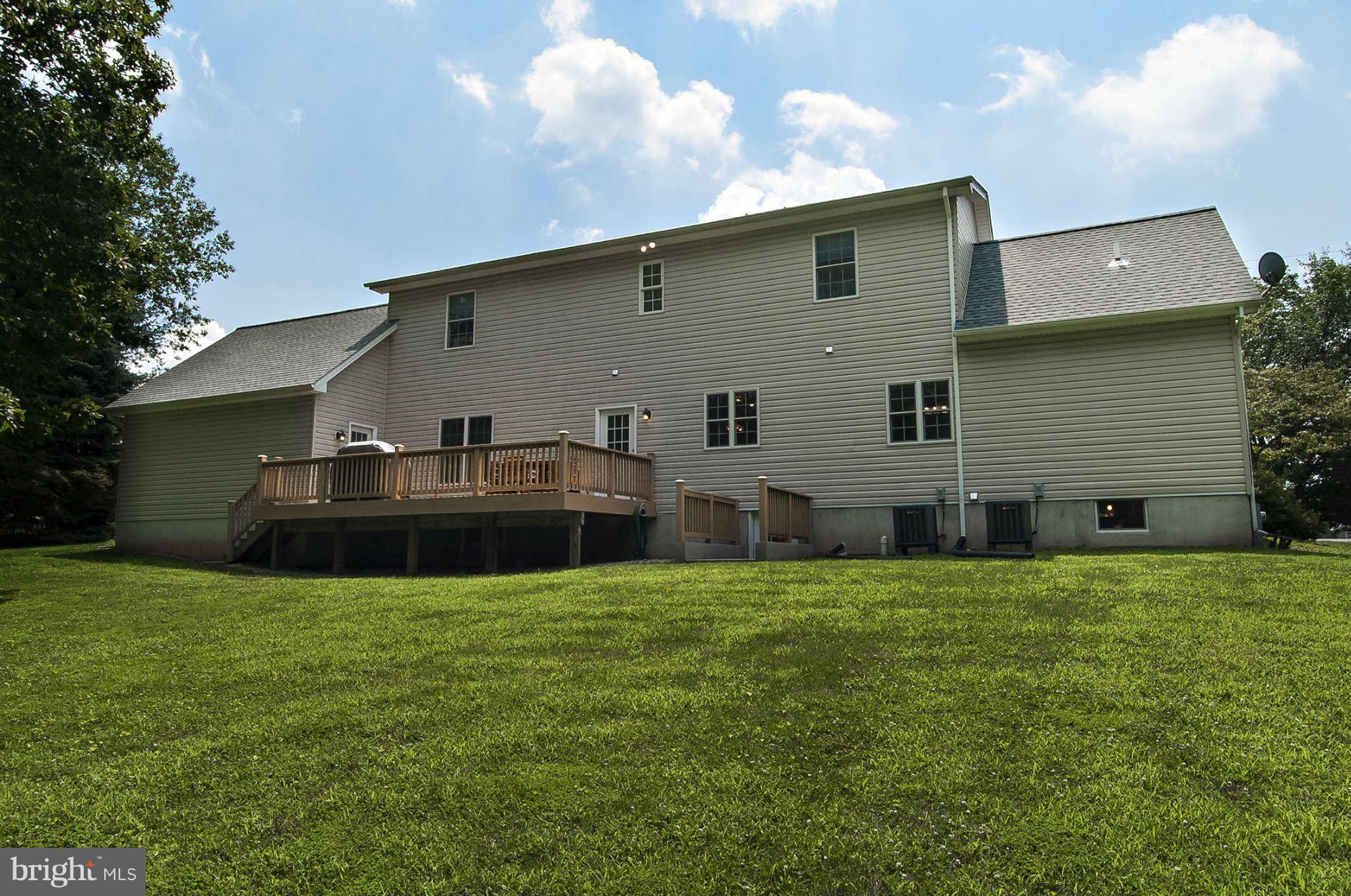 5316 Hoffmanville Road Manchester, MD 21102 - Photo 5 of 25 Exterior Rear