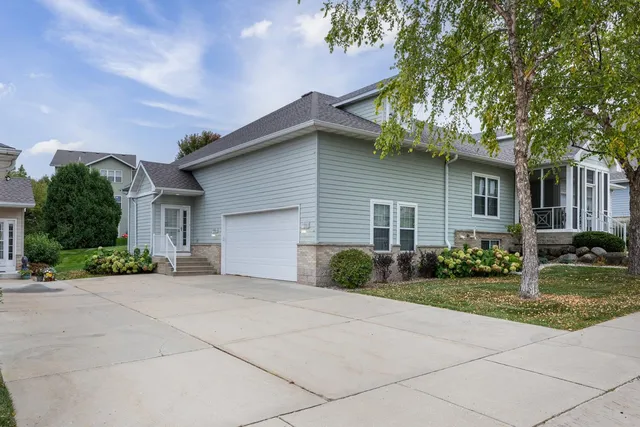 $484,900 | 1329 Waldorf Boulevard, Madison, WI 53719