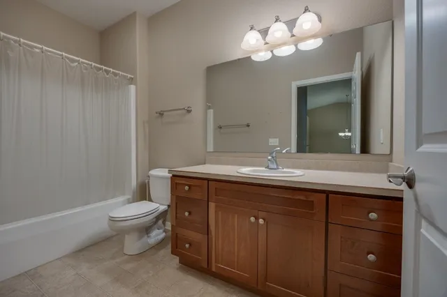 $484,900 | 1329 Waldorf Boulevard, Madison, WI 53719