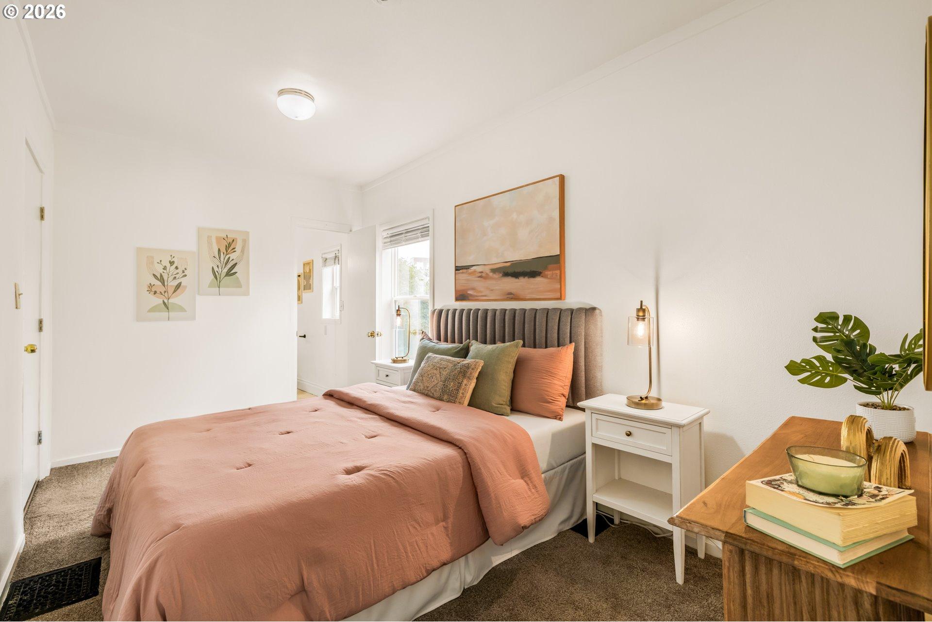 653 Southwest Sherman Street Portland, OR 97201 - Photo 16 of 39 Gallery Image 16