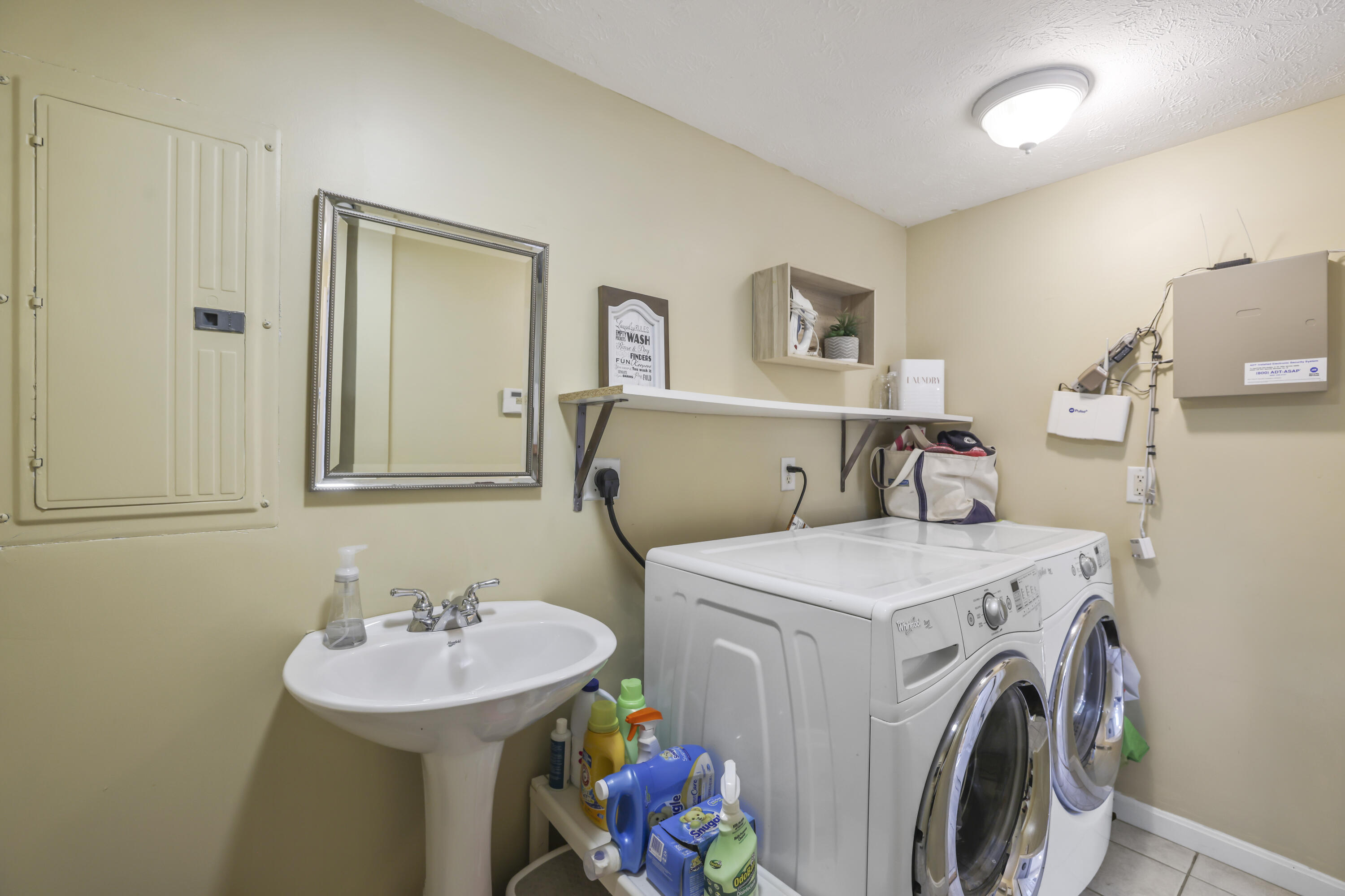 625 Alewive Road Kennebunk, ME 04043 - Photo 14 of 39 3G0A7196