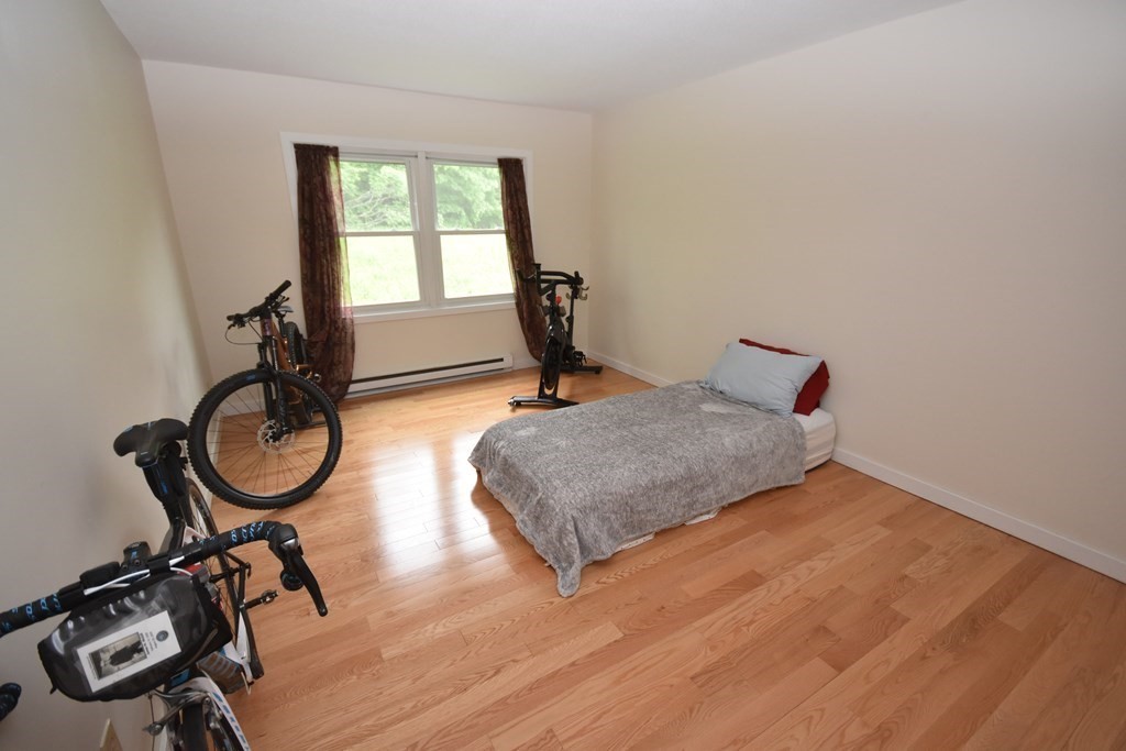 44 Evergreen Road, Unit 205 Northampton, MA 01053 - Photo 17 of 21 Gallery Image 17